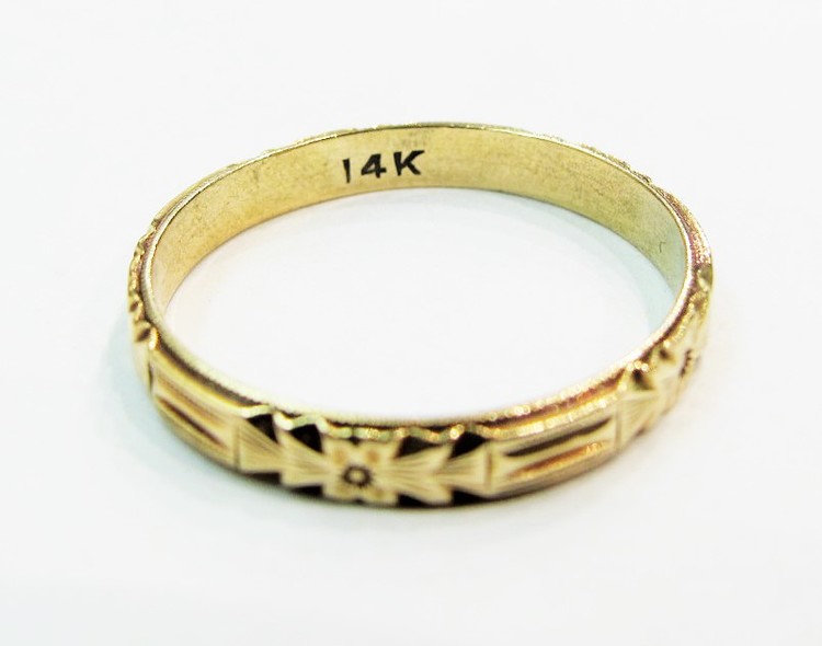 Gold ring with 14K stamped on the inside