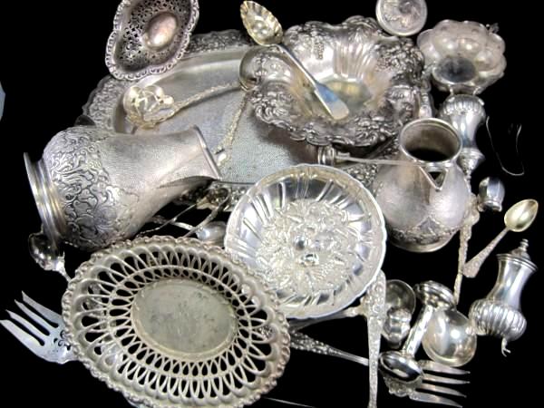 Various sterling silver scrap bowls, flatware, and serving pieces